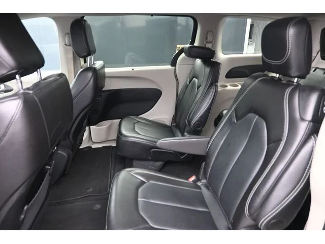 SEMINUEVOS CHRYSLER Pacifica a Estados en autogozo