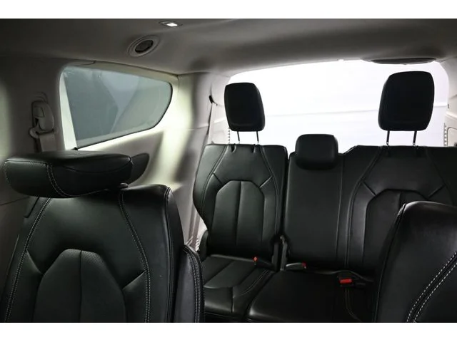 SEMINUEVOS CHRYSLER Pacifica a Estados en autogozo