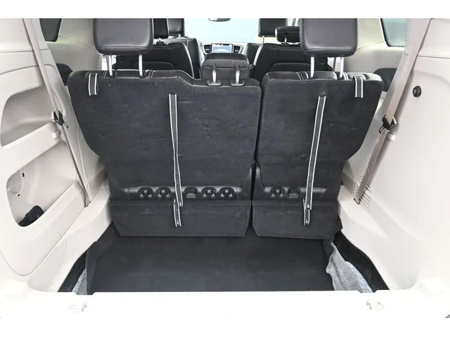 SEMINUEVOS CHRYSLER Pacifica a Estados en autogozo