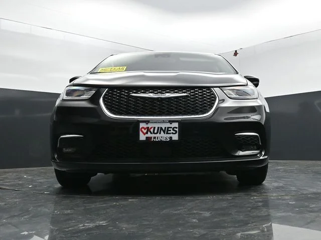 SEMINUEVOS CHRYSLER Pacifica a Estados en autogozo