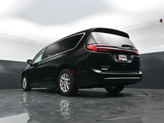 SEMINUEVOS CHRYSLER Pacifica a Estados en autogozo