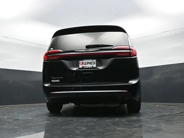 SEMINUEVOS CHRYSLER Pacifica a Estados en autogozo