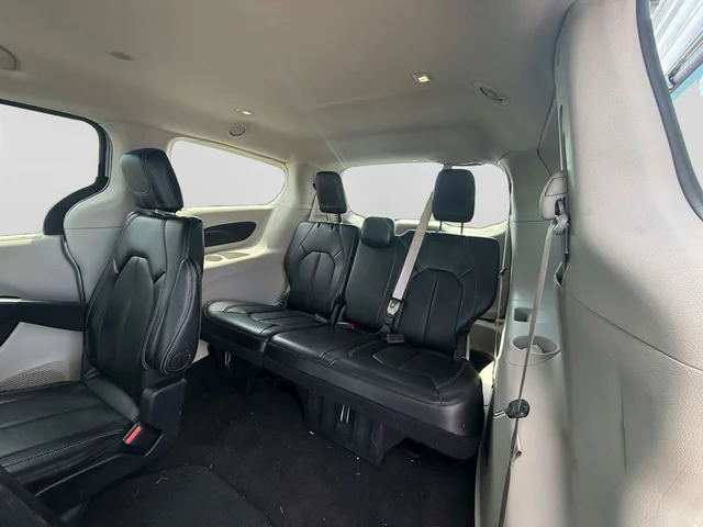 SEMINUEVOS CHRYSLER Pacifica a Estados en autogozo