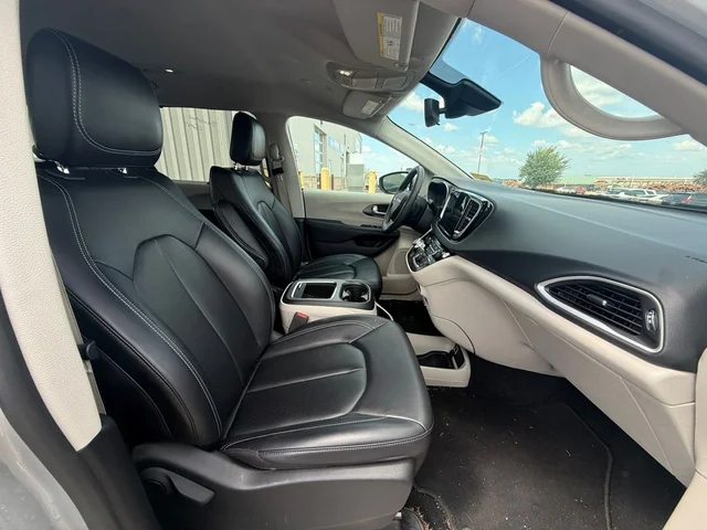 SEMINUEVOS CHRYSLER Pacifica a Estados en autogozo