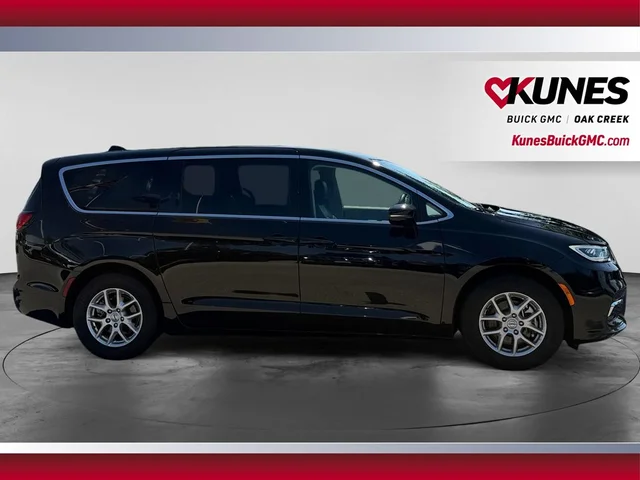 SEMINUEVOS CHRYSLER Pacifica a Estados en autogozo