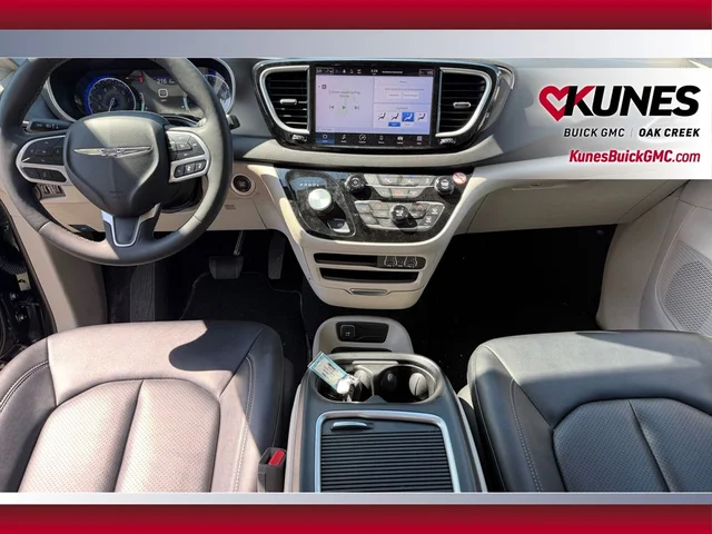 SEMINUEVOS CHRYSLER Pacifica a Estados en autogozo