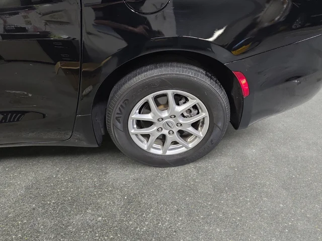 SEMINUEVOS CHRYSLER Pacifica a Estados en autogozo