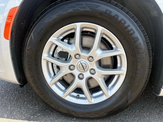 SEMINUEVOS CHRYSLER Pacifica a Estados en autogozo