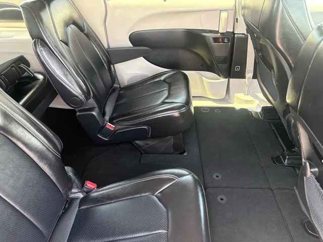 SEMINUEVOS CHRYSLER Pacifica a Estados en autogozo