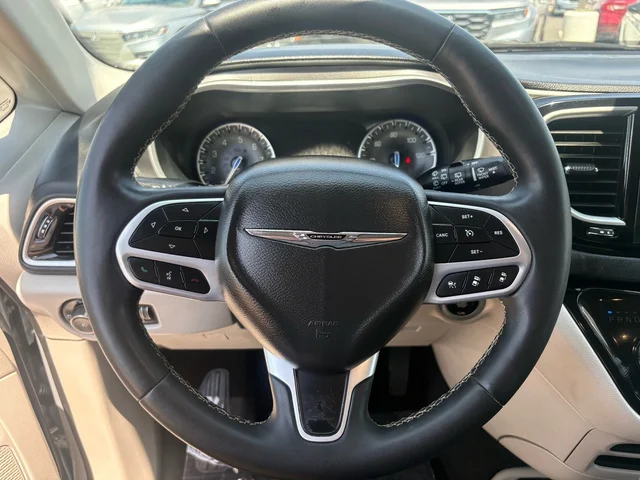 SEMINUEVOS CHRYSLER Pacifica a Estados en autogozo