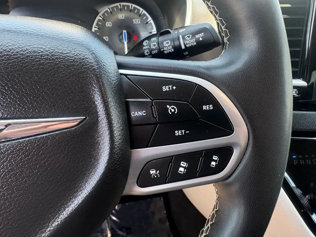 SEMINUEVOS CHRYSLER Pacifica a Estados en autogozo