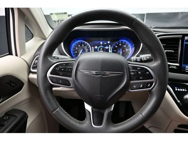 SEMINUEVOS CHRYSLER Pacifica a Estados en autogozo