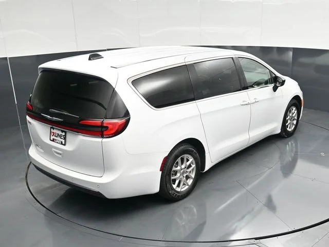 SEMINUEVOS CHRYSLER Pacifica a Estados en autogozo