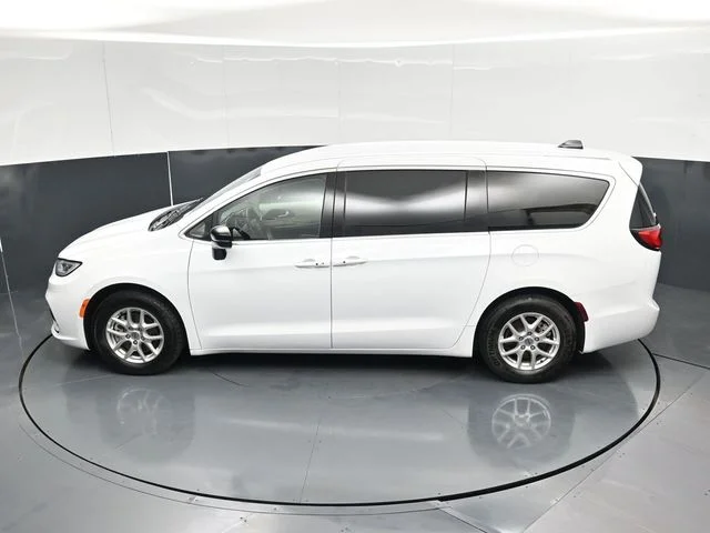 SEMINUEVOS CHRYSLER Pacifica a Estados en autogozo