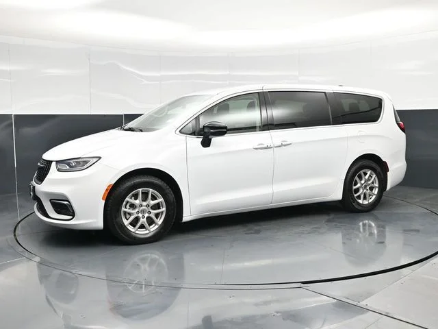 SEMINUEVOS CHRYSLER Pacifica a Estados en autogozo
