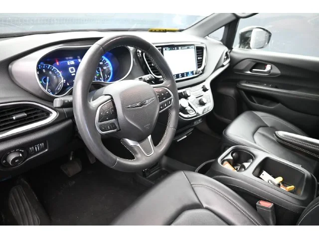 SEMINUEVOS CHRYSLER Pacifica a Estados en autogozo