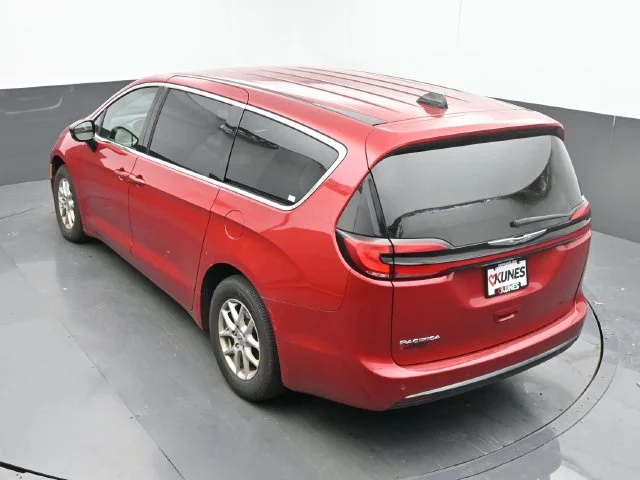 SEMINUEVOS CHRYSLER Pacifica a Estados en autogozo