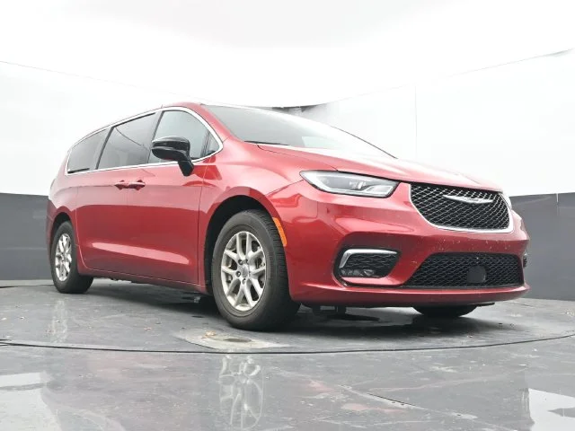 SEMINUEVOS CHRYSLER Pacifica a Estados en autogozo