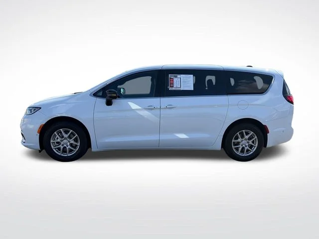 SEMINUEVOS CHRYSLER Pacifica a Estados en autogozo