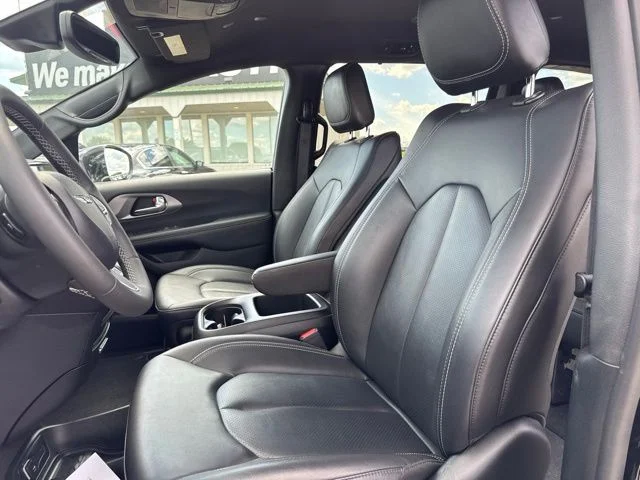 SEMINUEVOS CHRYSLER Pacifica a Estados en autogozo
