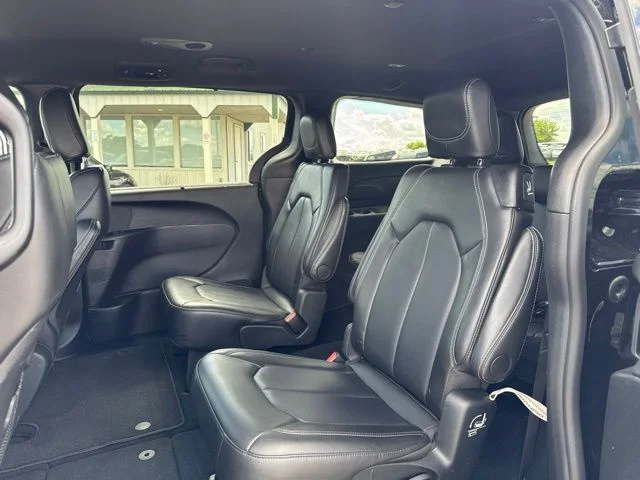 SEMINUEVOS CHRYSLER Pacifica a Estados en autogozo