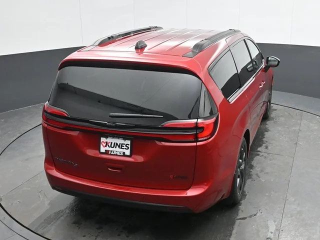 Nuevos CHRYSLER PACIFICA à Estados chez autogozo