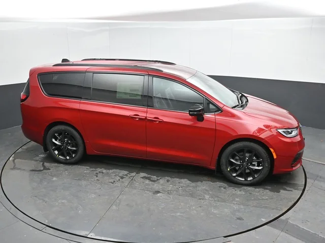 Nuevos CHRYSLER PACIFICA à Estados chez autogozo