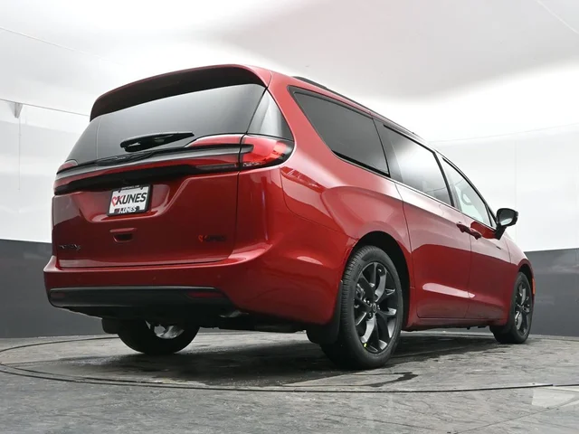 Nuevos CHRYSLER PACIFICA à Estados chez autogozo