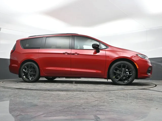 Nuevos CHRYSLER PACIFICA à Estados chez autogozo