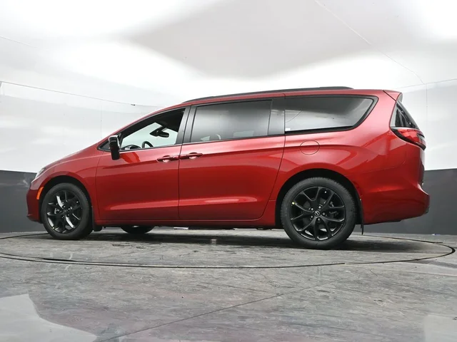 Nuevos CHRYSLER PACIFICA à Estados chez autogozo