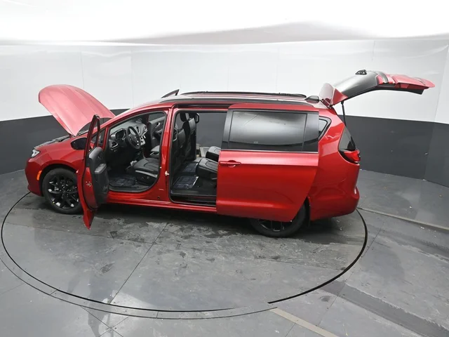 Nuevos CHRYSLER PACIFICA à Estados chez autogozo