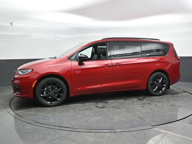 Nuevos CHRYSLER PACIFICA à Estados chez autogozo
