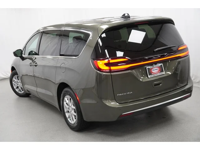 Nuevos CHRYSLER PACIFICA à Estados chez autogozo