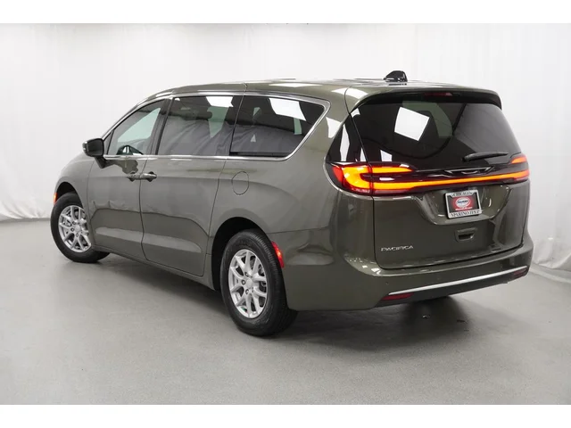 Nuevos CHRYSLER PACIFICA à Estados chez autogozo