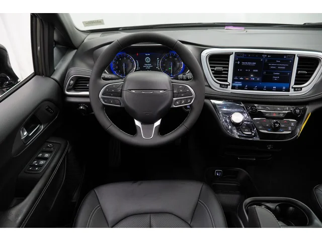 Nuevos CHRYSLER PACIFICA à Estados chez autogozo