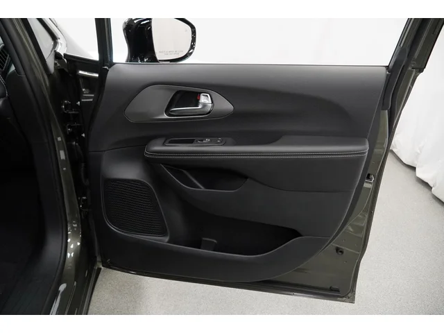 Nuevos CHRYSLER PACIFICA à Estados chez autogozo