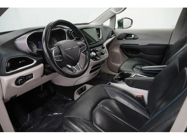 SEMINUEVOS CHRYSLER Pacifica a Estados en autogozo