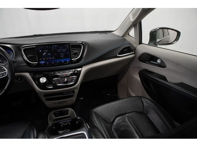 SEMINUEVOS CHRYSLER Pacifica a Estados en autogozo
