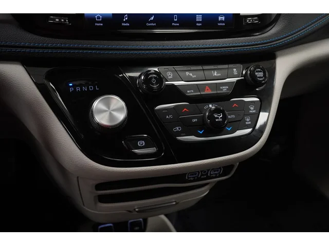 SEMINUEVOS CHRYSLER Pacifica a Estados en autogozo