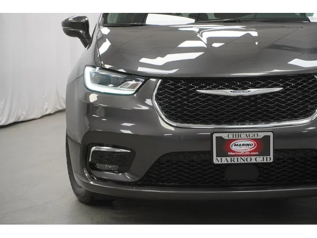SEMINUEVOS CHRYSLER Pacifica a Estados en autogozo