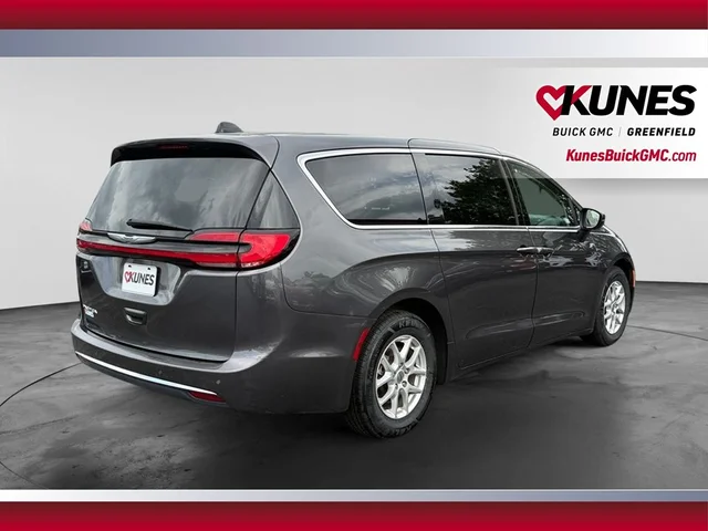 SEMINUEVOS CHRYSLER Pacifica a Estados en autogozo