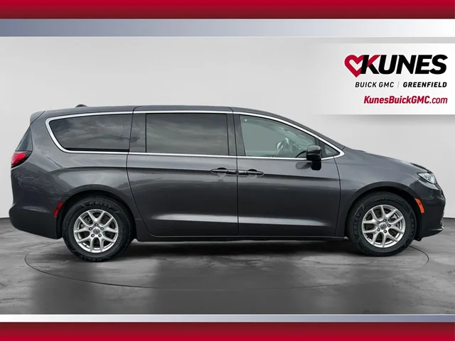 SEMINUEVOS CHRYSLER Pacifica a Estados en autogozo