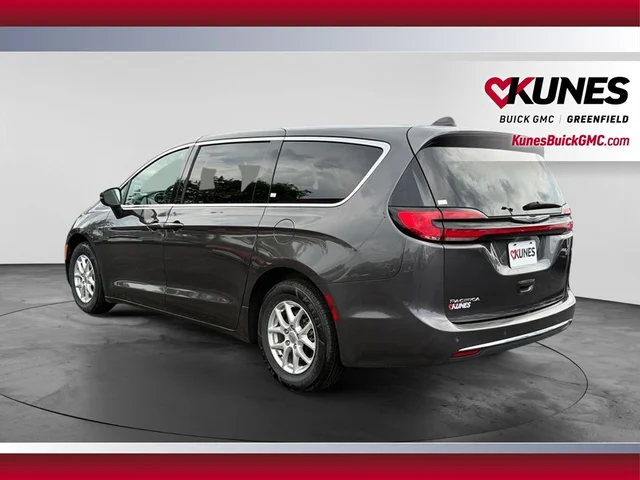 SEMINUEVOS CHRYSLER Pacifica a Estados en autogozo