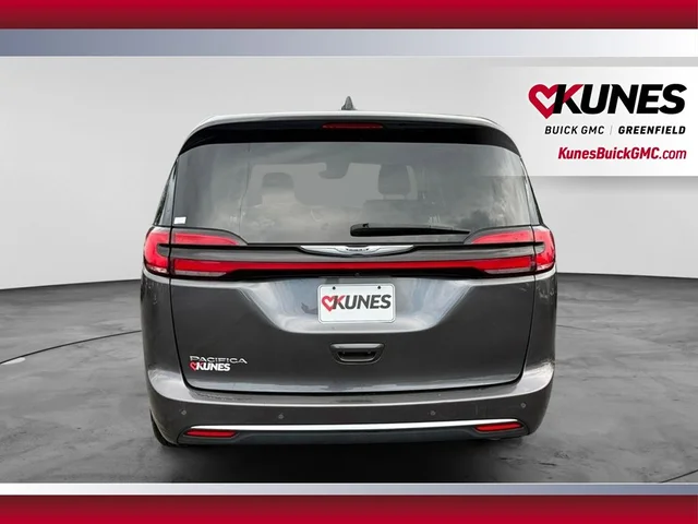 SEMINUEVOS CHRYSLER Pacifica a Estados en autogozo