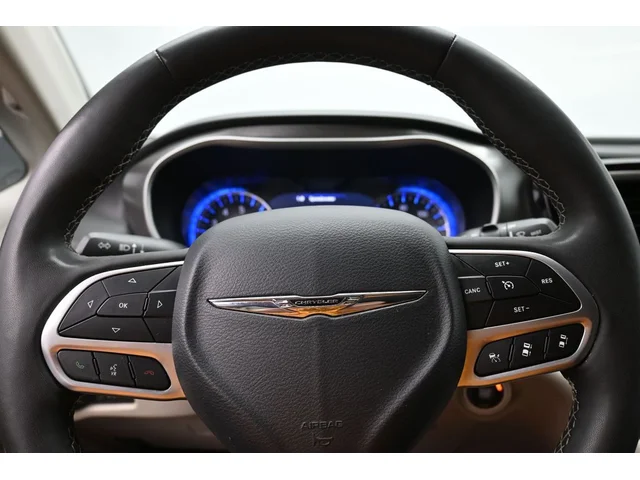 SEMINUEVOS CHRYSLER Pacifica a Estados en autogozo
