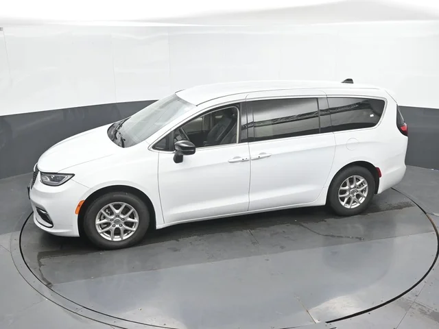 SEMINUEVOS CHRYSLER Pacifica a Estados en autogozo