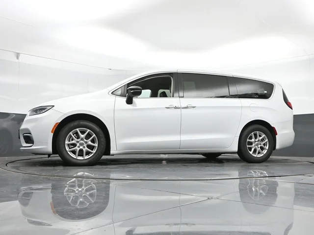 SEMINUEVOS CHRYSLER Pacifica a Estados en autogozo
