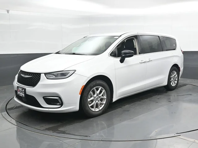 SEMINUEVOS CHRYSLER Pacifica a Estados en autogozo