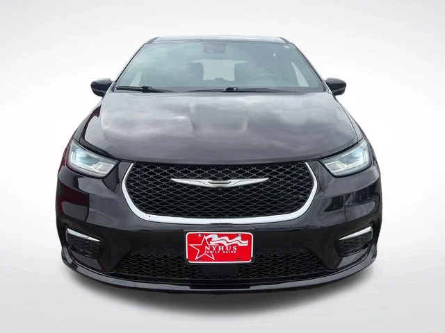 SEMINUEVOS CHRYSLER Pacifica a Estados en autogozo