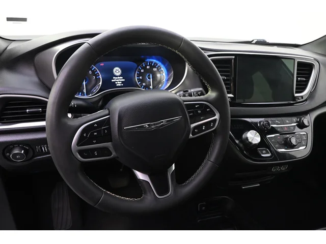 SEMINUEVOS CHRYSLER Pacifica a Estados en autogozo